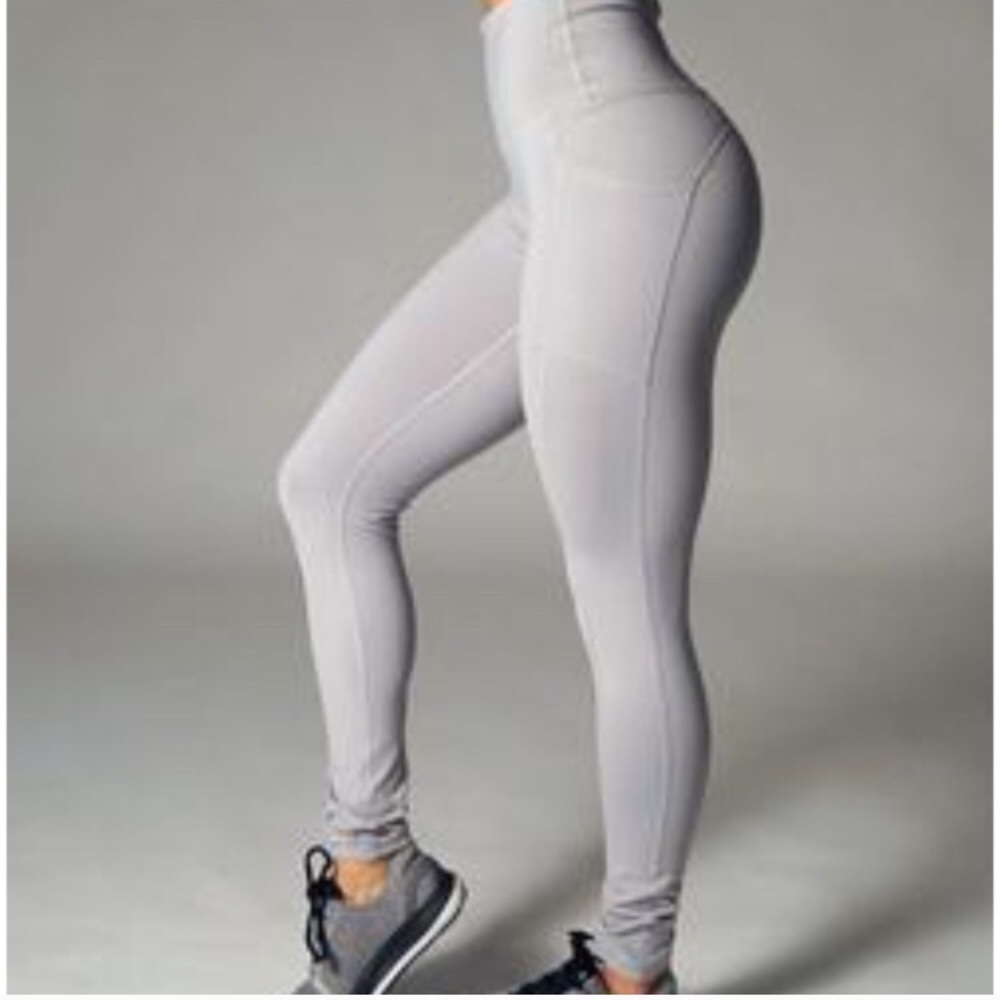 Buffbunny Luna leggings in stone